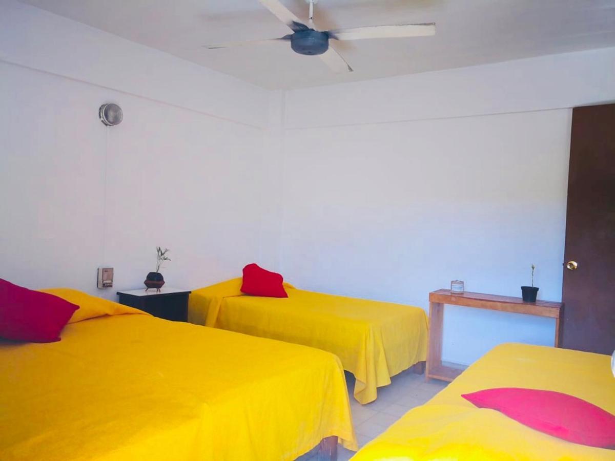 Hotel Zocalo Abuelos Акапулко Екстериор снимка