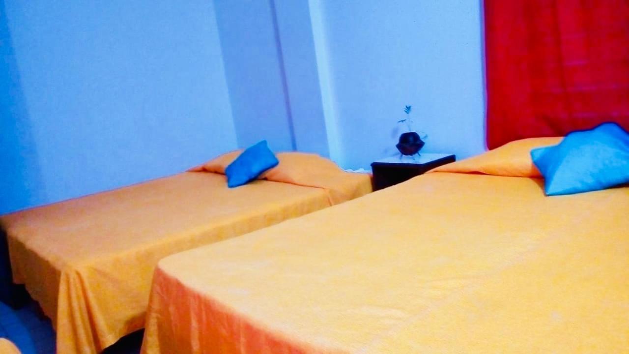 Hotel Zocalo Abuelos Акапулко Екстериор снимка